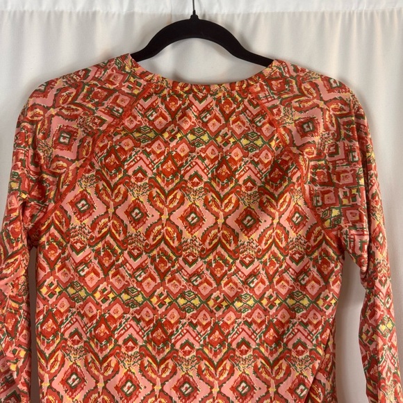 Garnet Hill  Crewneck Sun Shirt Vibrant Geometric Print swim Top Size: M - Picture 11 of 13